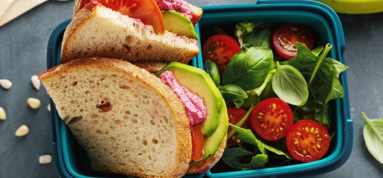 What to pack sandwiches in for work or school?